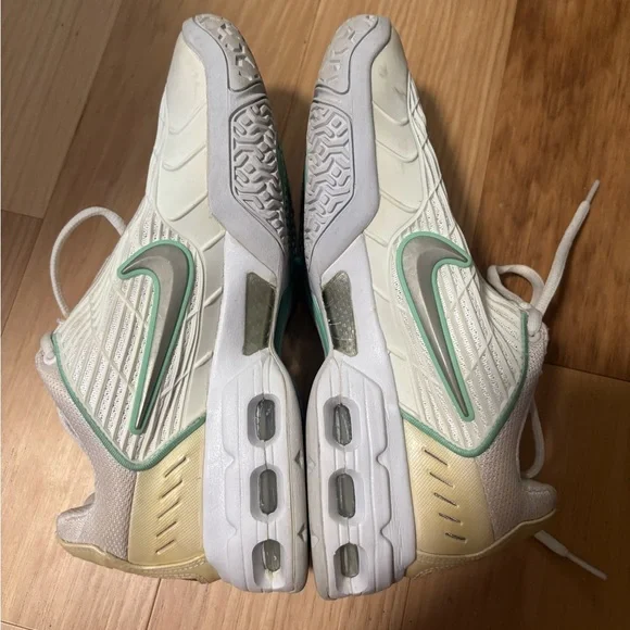 Lightly Loved Off-White Nike Max Air, Size 8.5  - yelllow and blue detailing - Picture 5 of 9